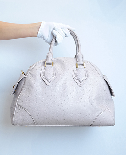 Ozzie Aiden Tote, front view